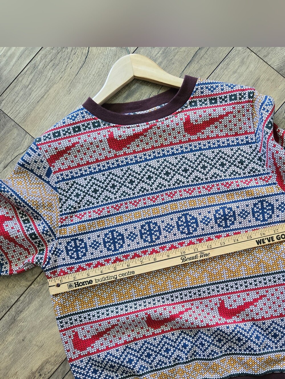 Nike Xl Mens Crew Neck Holiday Sweater